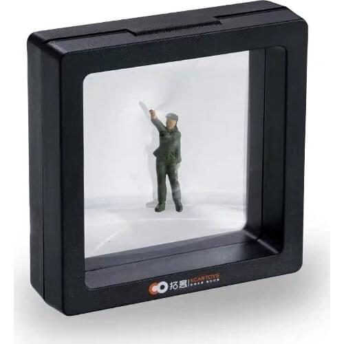 Tuoyi Resin Figure Woman #2 (1:64)