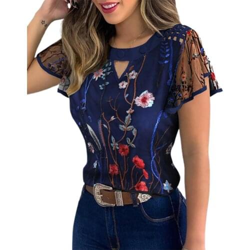 Hot Women T-shirt Hollow Out T Shirts Floral Embroidered Ruffled Sleeve Marguerite Shirt Pullovers Tops Summer Girls Tshirt