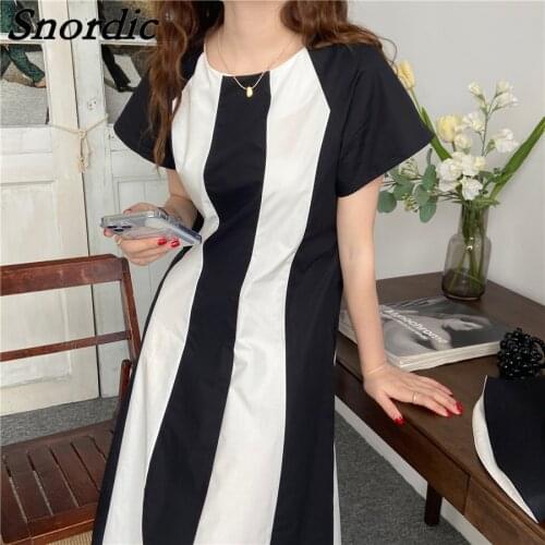 2021 Women Summer Patchwork Black and White Long Dress Slim Waist A-line Pullover Maxi Sundress Fashionable