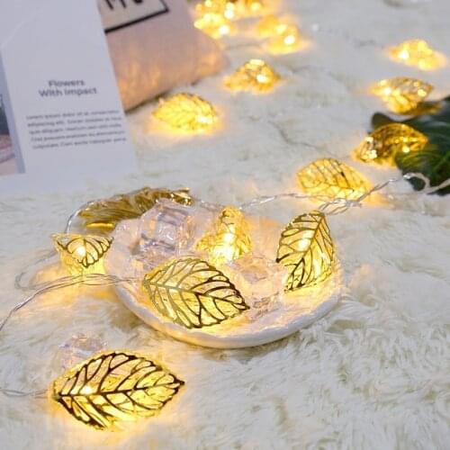 Gold Leaves High-end Lights Led Lights Flashlights Lights Red Ins Girl Hearts Bedroom Bedroom Decorations. Flash lampen