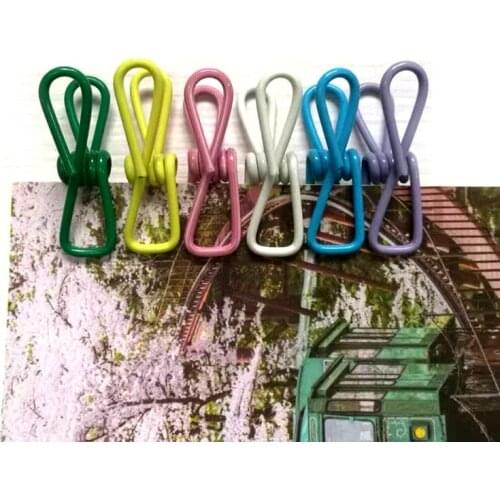1 Pcs Newest Simple style Random Mini Colored Spring Clips Clothes Photo Paper Peg Pin Clothespin Craft Clips Party Decoration