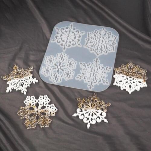 Handmade DIY Mold Snowflake Coaster Mold DIY Epoxy Resin Lace Snowflake Coaster Mold Handmade Table Top Ornament Tool Cake Mold