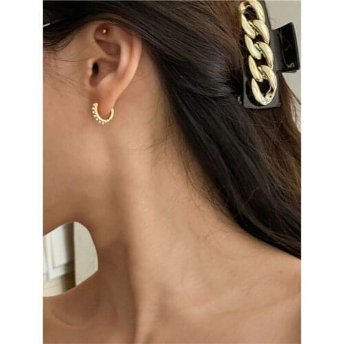 Brass With 18k Gold Cute Circle Faux Pearl Drop Earrings Women Jewelry Party T Show Gown Punk Gothic Top Runway Korean Japan