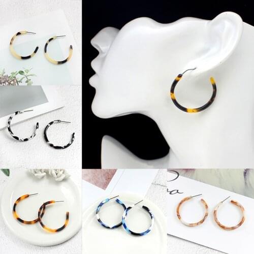 Three sizes of earrings 8 colors optional multi-style not closed big earrings fashion women send friends lover accessories