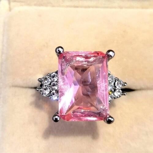 Wholesale European and American Trendy Geometric Women Creative Square Pink Zircon Inlaid Female Ring