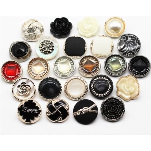 6Pcs/lot 18-34mm High-end diamond round button blouse suit windbreaker coat button clothes button C108