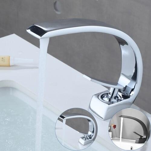 2022 Bathroom Faucet Ceramic Valve Cold and Hot Water Mixer Tap Deck Mounted Single Handle Vanity Sink Basin Faucets