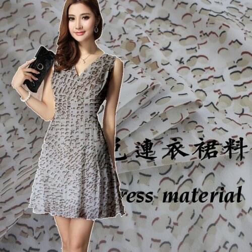 Summer new silk printed fabric 16mm silk geometric print shirt dress chinese fabrics wholesale silk fabric 140cm