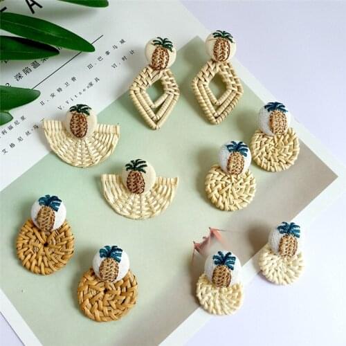 Handmade Bohemian Simple Rattan Round Drop Earrings For Women Pineapple Circle Wood Weaving Geometric Earrings Fashion Jewelry