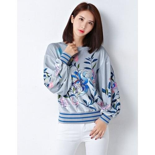 2019 Spring and autumn fashion personality casual womens new chic printed lantern sleeves long sleeve velvet Sweatshirts