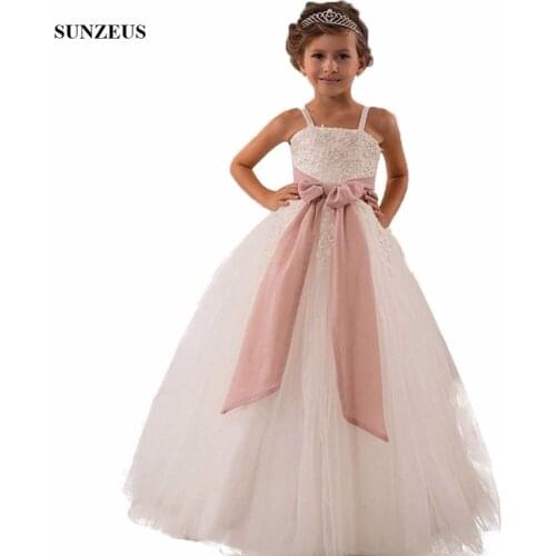A-line Spaghetti Straps Flower Girl Dress With Appliques Long Iovry Tulle Kids Wedding Party Dress With Long Sash FLG082