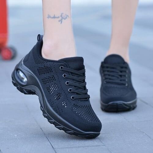 Sports Shoes Womens Leisure Breathable Thick Soled Womens Shoes Hollow Out White Sports Shoes Air Cushion Shoes Vulcanized Sho