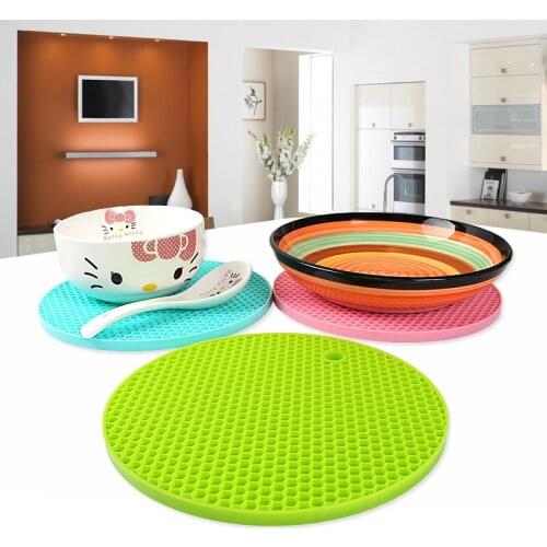 Silicone Insulation Mat Non-slip Honeycomb Heat Resistant Placemat Tray Spoon Pad Drink Glass Coaster Cushion Kitchen Tool 1pcs