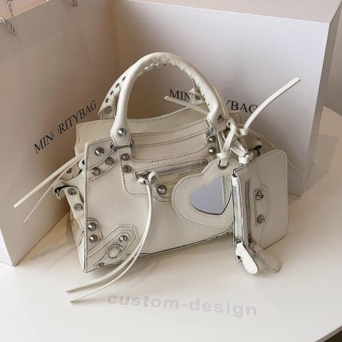 Hanatomrrow Bags And Suitcases