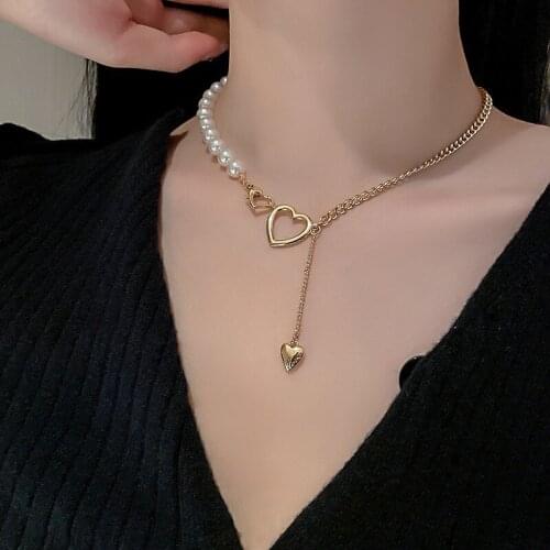 U-Magical Korean Fashion Asymmetry Love Heart Pendant Necklace for Women Metal Imitation Pearl Chain Hollow Necklace Jewelry
