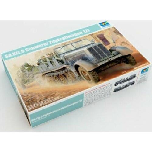 Trumpeter model kit 01583 1/35 Sd.Kfz.8 Schwerer Zugkraftwagen 12 t plastic