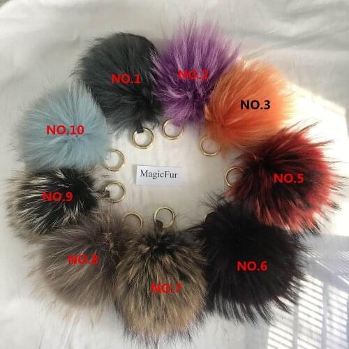 Magicfur - 15cm Real Raccoon Fur Ball Pom pom Fluffy Fur Charms Bag Charm Keychain Car phone Key Ring Pendant