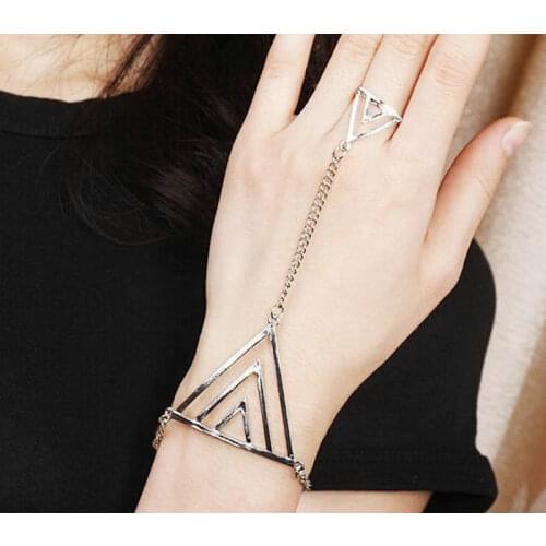 New Punk Design Slave Bracelet Back of Hand Triangular Elements with Finger Jewelry Rock Gold Color Triangle Women Lady Bracelet