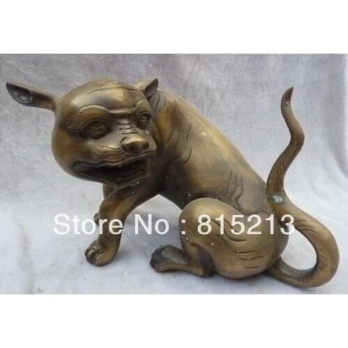 Wang 000204 Chinese Bronze handwork carved eximous feral lifelike tiger wild animals Statue