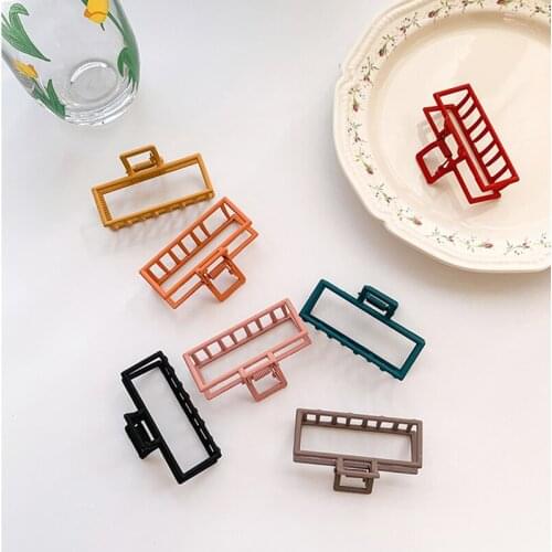 1 Pcs 2021 New Women Geometric Hair Claw Solid Color Retro Metal Square Shape Hair Clips Hair Accessories Large Size Hairpin