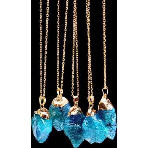 1pcs New Classic Handmade Twining Irregular Natural Healing Stone Pendant Purple Crystal Pink Quartz Crystal Necklace For Women