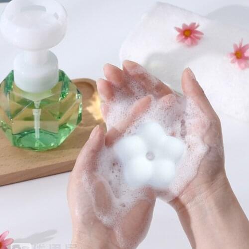 Liquid Soap Dispenser Flower Shape Foam Foaming Pump Lotions Refillable Bottle Liquid Distributor Shower Foam Pump Bottle 300ml