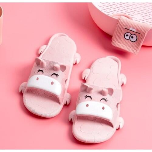 Creative Cute Cow Unisex Home Slippers Women Slides Summer Soft Sole Non-slip Bathroom Sandals OX Shape Flip Flops for Boy Girl