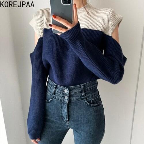 Korejpaa Women Sweaters 2021 Autumn Korean Chic Temperament Leaky Shoulder Color Matching Design Loose Long-Sleeved Pullovers