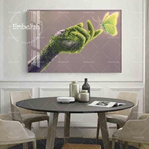 Embelish Surreal Artwork Broken Hand With Butterfly HD Print Canvas Paintings For Living Room Artworks Home Decor Wall Posters