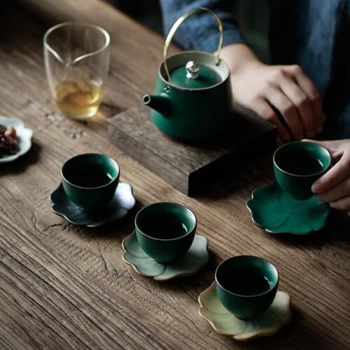 2pcs Kungfu Tea Set Ceramic Tea Cup Mat Tea Ceremony Creative Japanese Teacup Supporting Zen Home Tea Table Petal Insulation Mat