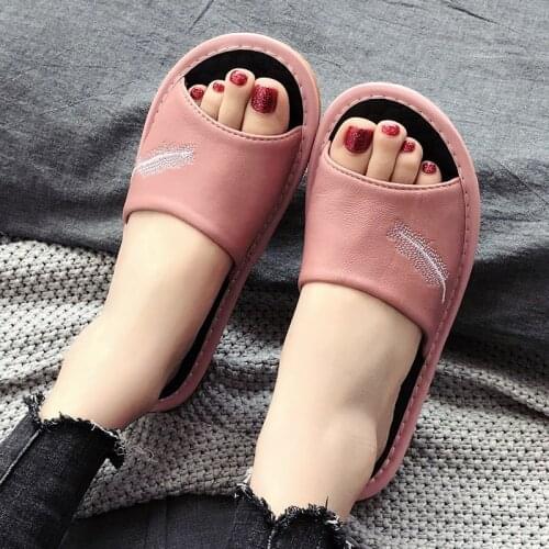 Womens Summer Home Slippers Soft Genuine Leather Couples Indoor Shoes Solid Color Anti-Skip Mens Slippers