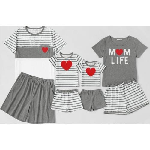 PatPat New Family Heart Pattern Stripe Matching Pajamas Set(Flame Resistant)