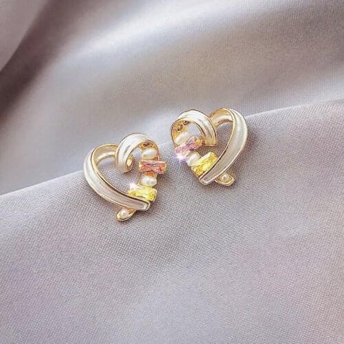 Trendy Japanese and Korean Style Pearl Temperament Earrings Fashion Sweet Color Rhinestone Love Earrings Gifts For Girls