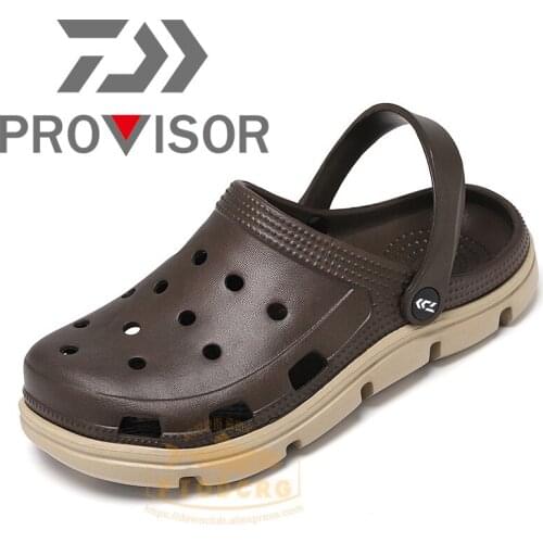 2021 New Daiwa Men Soft Water Fishing Shoes Beach Sandals Camouflage Outdoor Shoes DAWA Light Weight Breathable Slipper Shoe
