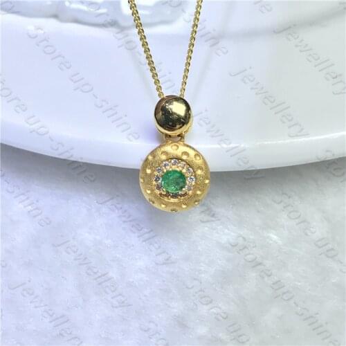 New Natural Emerald Necklace 925 Silver Ladies Necklace Luxurious and Atmospheric Design Exquisite and Elegant Style