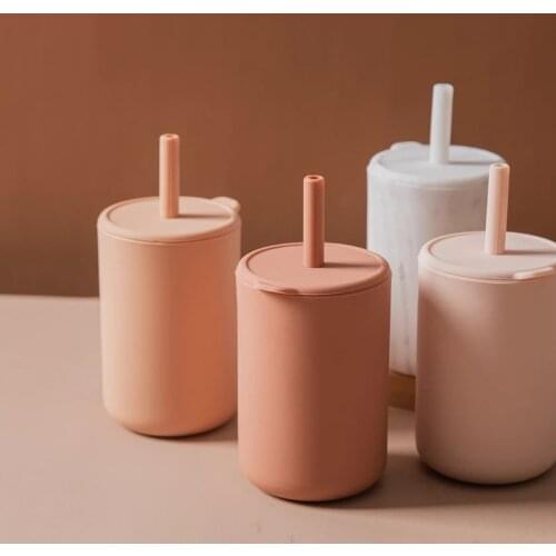 LetS Make 150ml Silicone Baby Feeding Cup Infant Drinking Straw Cup Waterproof Silicone Tableware Toddlers Dishes Leakproof Cup