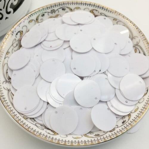 50g/lot 15mm Large Round Sequins Flat Round Sequins White Hole Dancing Dress Accessory Craft Wedding White Confetti PVC Sequins