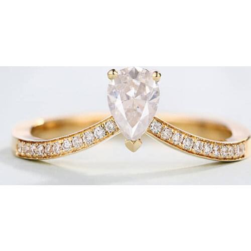 Fashion Zircon Crystal Rings Gold Water Drop Band Rings Statement Jewelry for Women Female Jewelry Wholesale