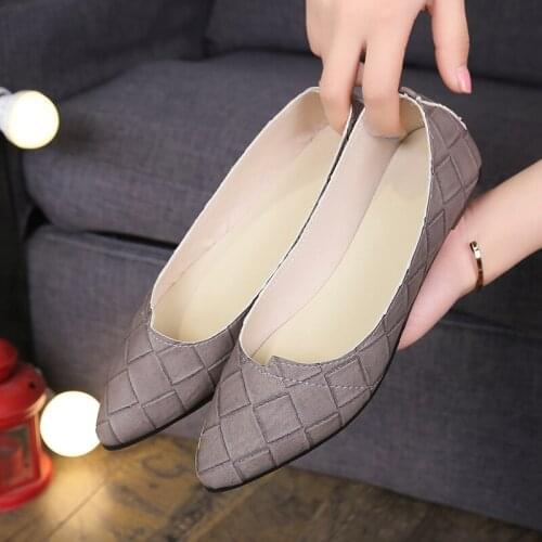 Spring Autumn Selling Fashion Lightweight Casual Plaid Pattern Flats Women Lightweight Soft High Quality Loafers Slip-On W38-33