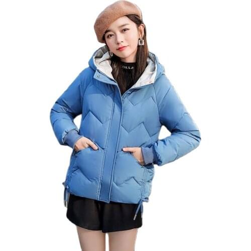 2021 New Winter Parkas Womens Jacket Hooded Short Coat Cotton-Padded Jackets Thick Warm Parka Casual Bread Service Outwear