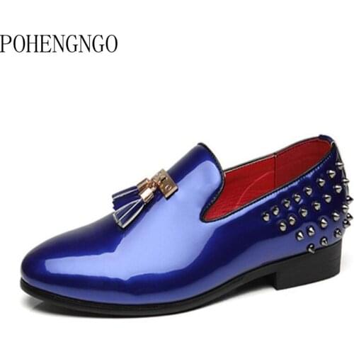 Men Tassel Shoes Rivets Men Loafers Breathable Business Casual Shoes Designer Luxury Wedding Party Flats Men Chaussure Homme