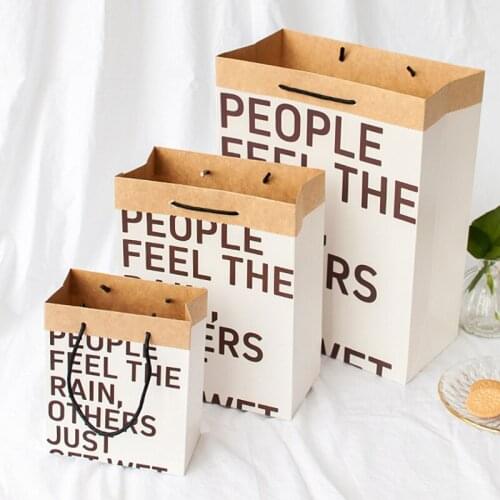 Vintage Kraft Paper Gift Bag Packaging Bag Box Paper Bag Gift Bag Shopping Bag With Handle Holiday Birthday Party Cake Bag 2Pcs