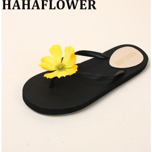HAHAFLOWER Sweet Summer Daisy Flower Slippers Womens Girls Casual Flats Beach Flip Flops Sandals Slippers Slides Shoes Big Size