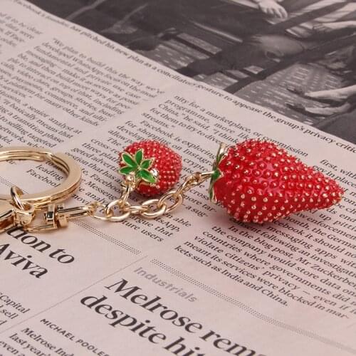 1PC Simulated Fruit Keychain Red Strawberry Keychain Keyring For Women Girl Jewelry Cute Car Key Holder Keyring