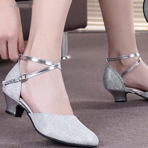 Hot selling Women Professional Dancing Shoes Ballroom Dance Shoes Ladies Latin Dance Shoes heeled 5CM/7CM