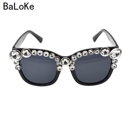 European Style Handmade Exaggerated Crystal Decoration Black Sunglasses Women Crystals Oversize Sunglasses Female
