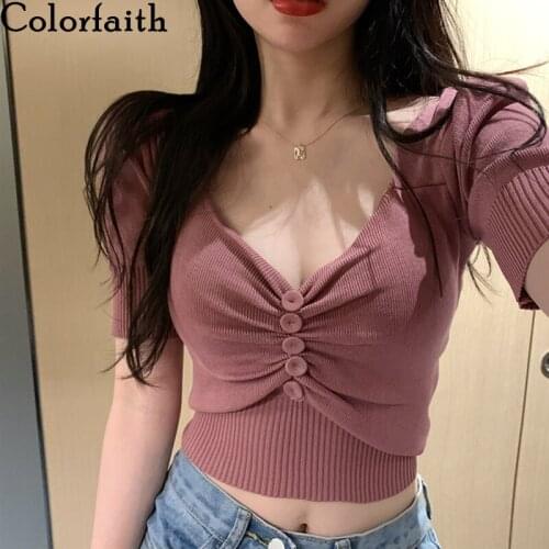Colorfaith New 2020 Women Spring Summer T-Shirts Vintage 7 Colors V-neck Bottoming Knitting Casual Buttons Sexy Short Tops T768
