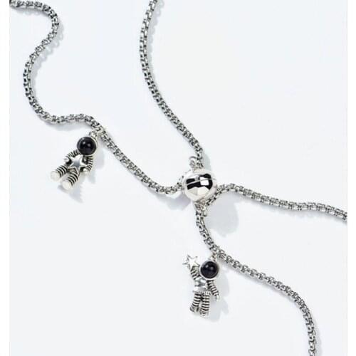 U90E 2 Pcs Cute Astronauts Magnet Attraction Pendant Couple Necklace Friendship Jewelry Creative Cool Chain Necklaces for Women