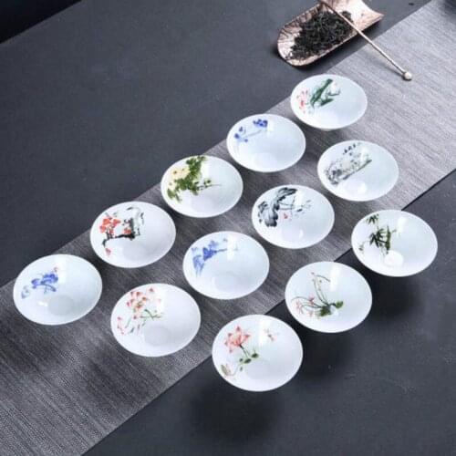 2pcs/set Porcelain Plum Blossom Lotus Tea Set Kung Fu Drinkware Tea Accessories Blue and White Porcelain Tea Cup Bucket Cup