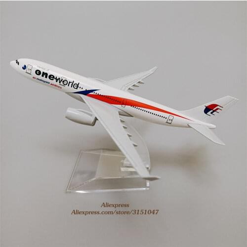 Alloy Metal Air ONE WORLD Malaysia Airlines Airbus 330 A330 Airplane Model Malaysia A330 Airways Plane Model Aircraft 16cm